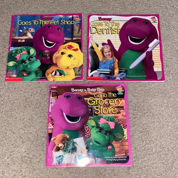 Vintage Barney Book Bundle (11) - Picture 11 of 15